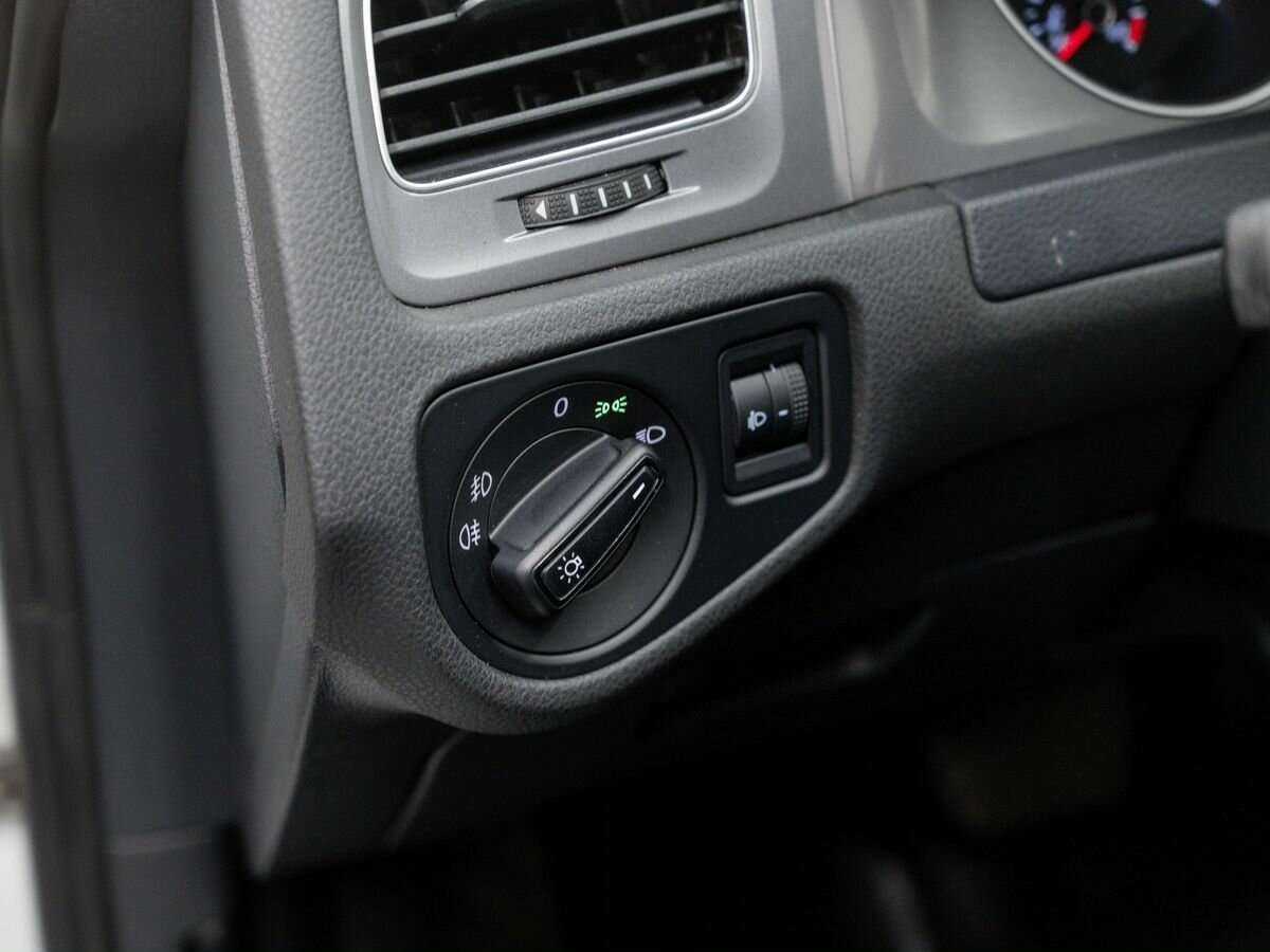 Купить Volkswagen Golf, 2014, 186 000 км, фото №18