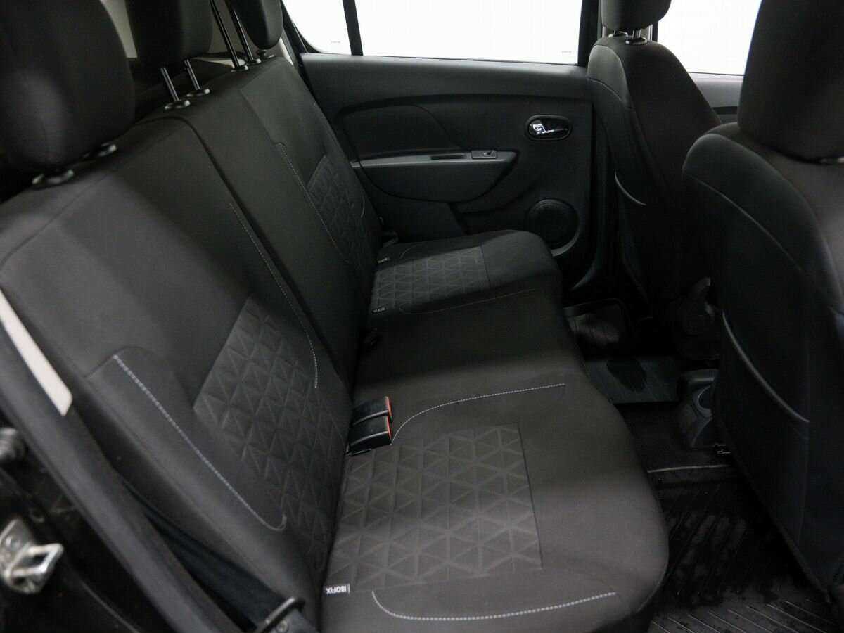 Купить Renault Sandero Stepway, 2015, 75 888 км, фото №10