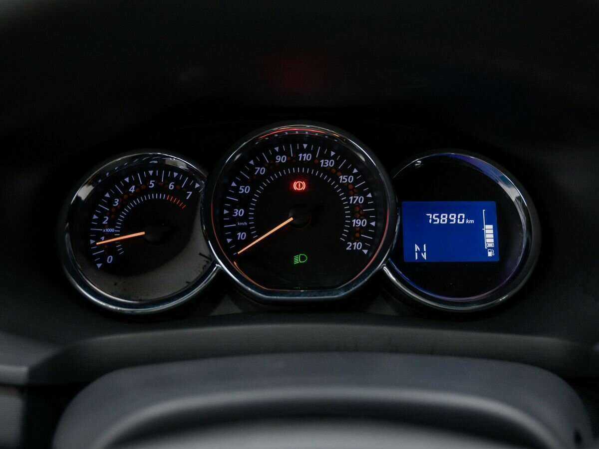 Купить Renault Sandero Stepway, 2015, 75 888 км, фото №23