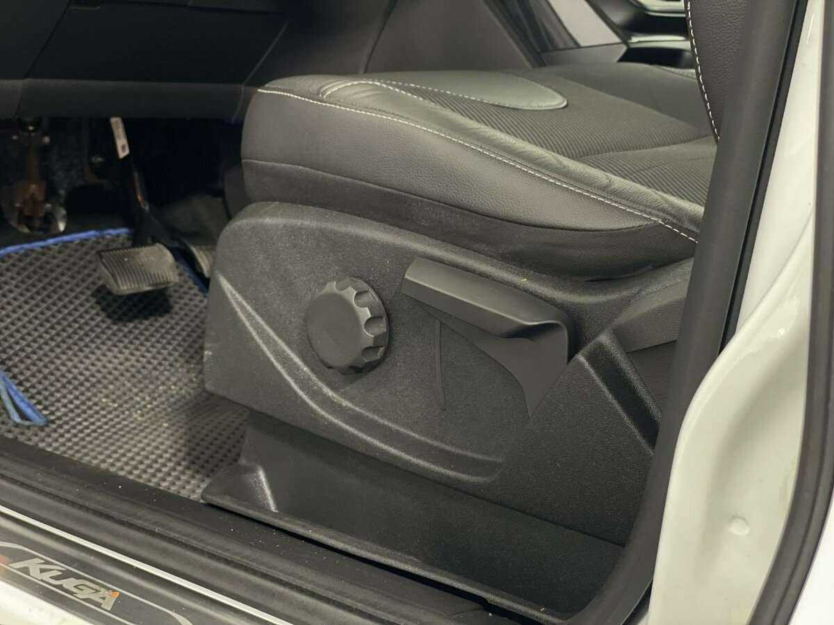 Купить Ford Kuga, 2015, 147 000 км, фото №9