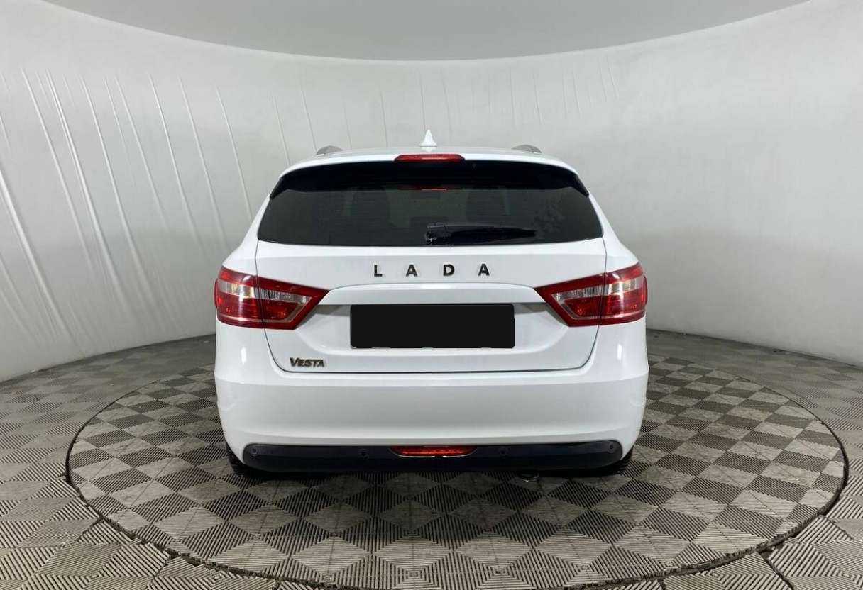 Купить Lada (ВАЗ) Vesta SW, 2019, 70 201 км, фото №6