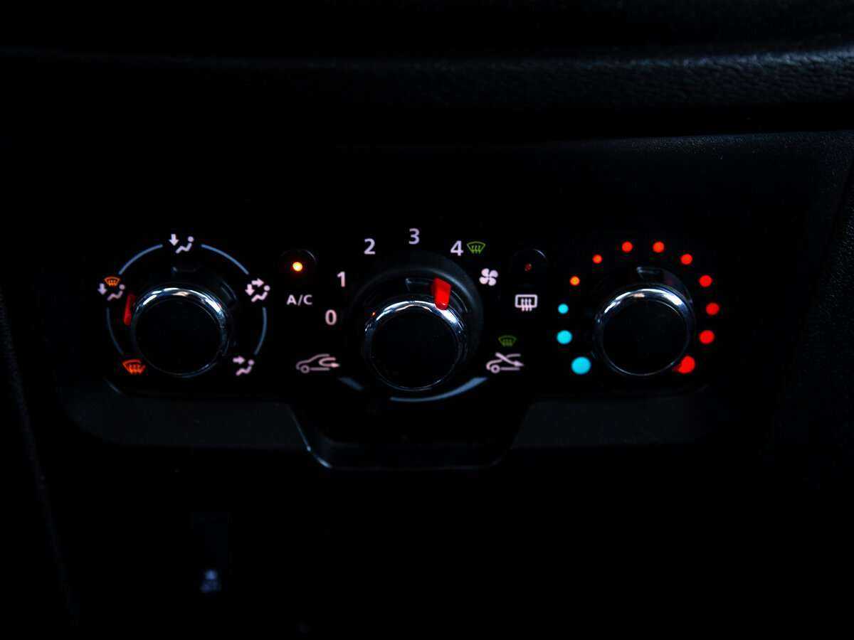 Купить Lada (ВАЗ) XRAY, 2017, 92 319 км, фото №18