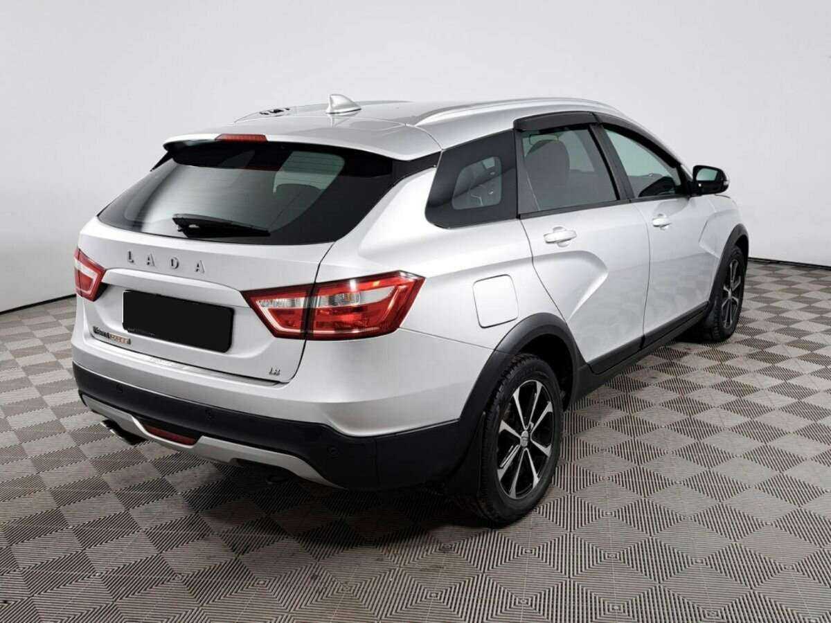 Купить Lada (ВАЗ) Vesta SW Cross, 2018, 179 216 км, фото №5