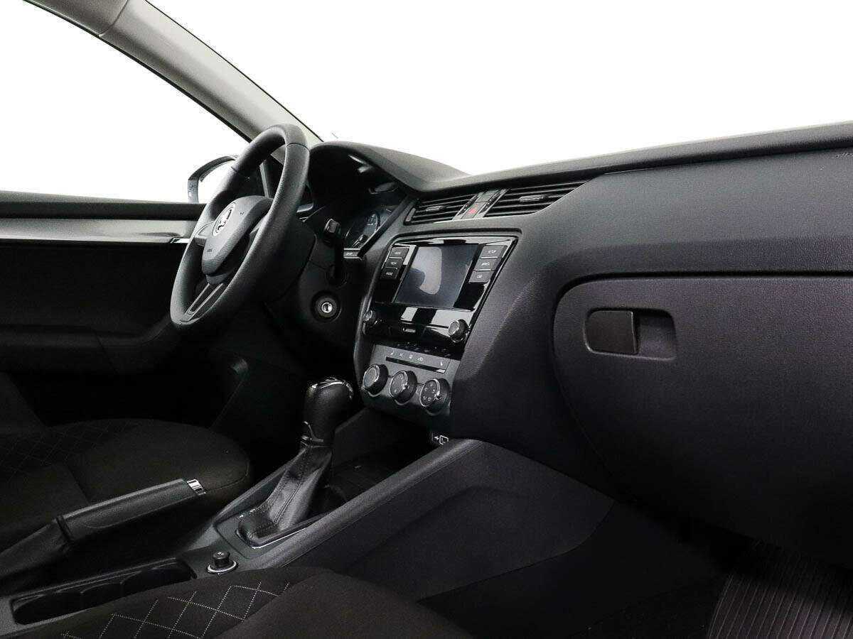 Купить Skoda Octavia, 2016, 100 000 км, фото №7