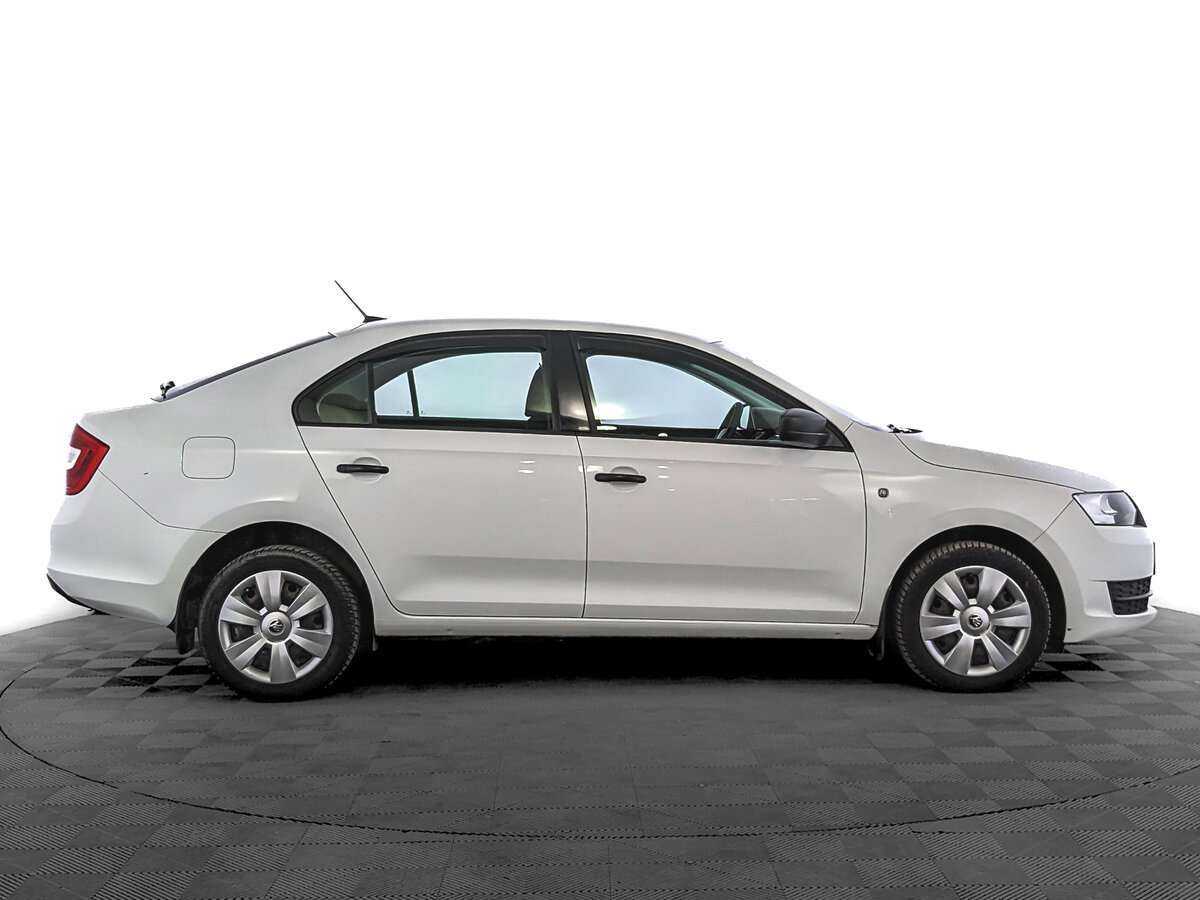 Купить Skoda Rapid, 2017, 108 276 км, фото №4