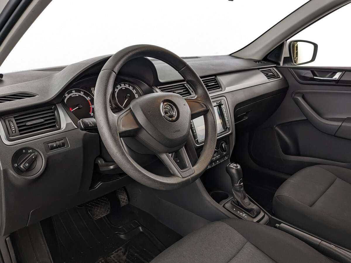 Купить Skoda Rapid, 2018, 119 557 км, фото №11