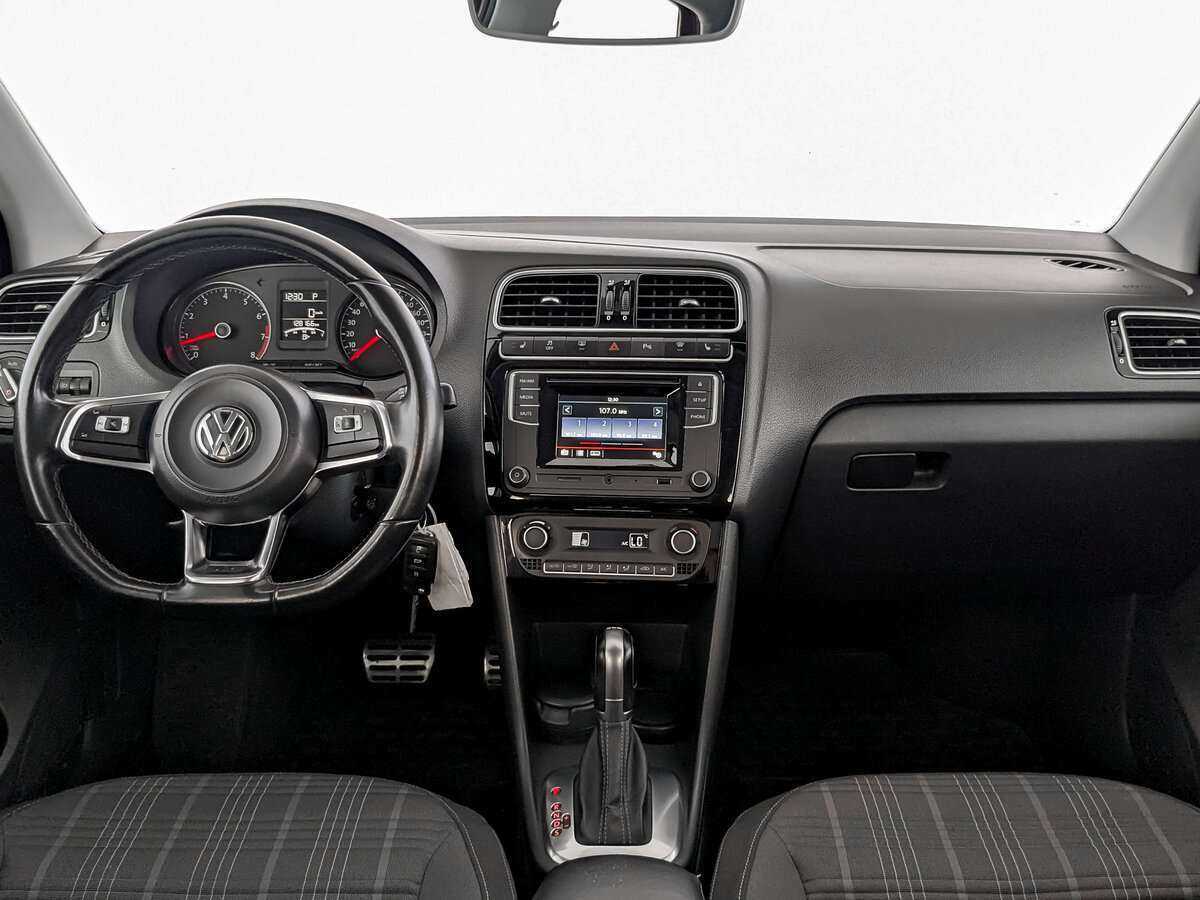 Купить Volkswagen Polo, 2017, 128 160 км, фото №12