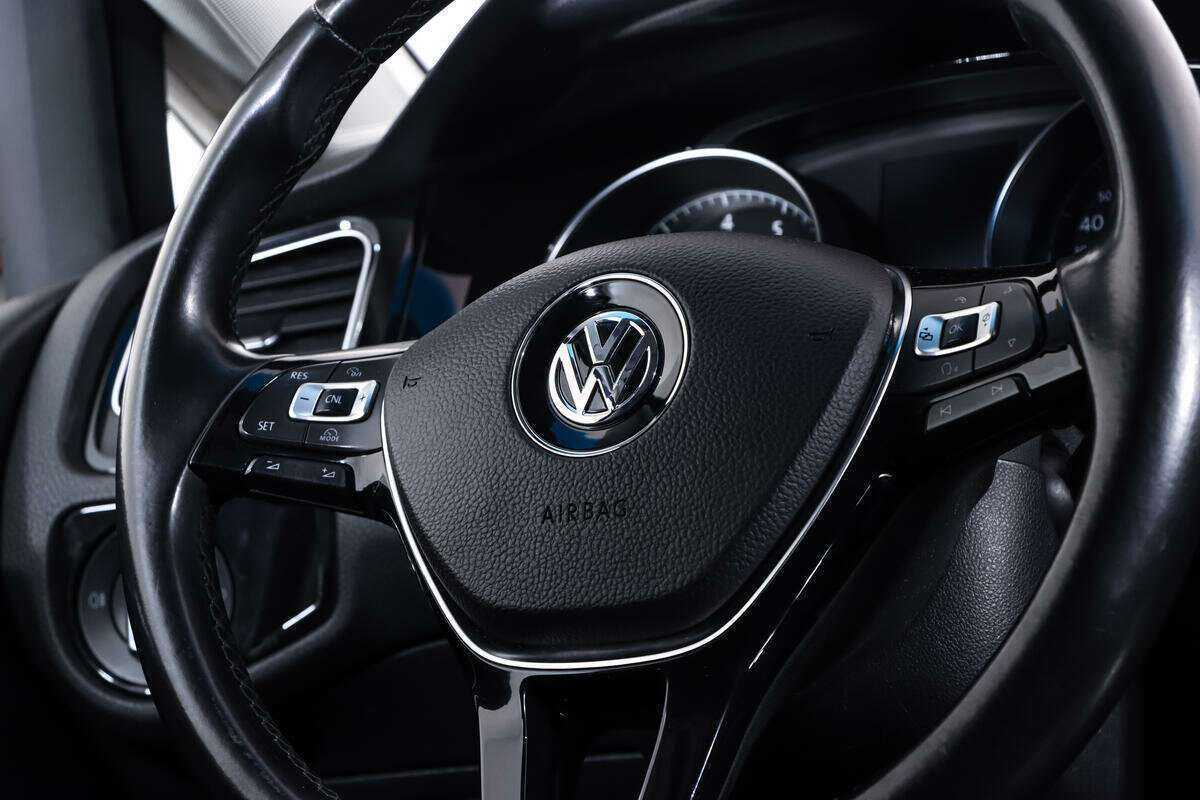 Купить Volkswagen Golf, 2013, 181 000 км, фото №15