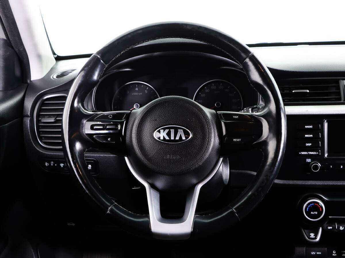 Купить Kia Rio X-Line, 2019, 51 800 км, фото №9