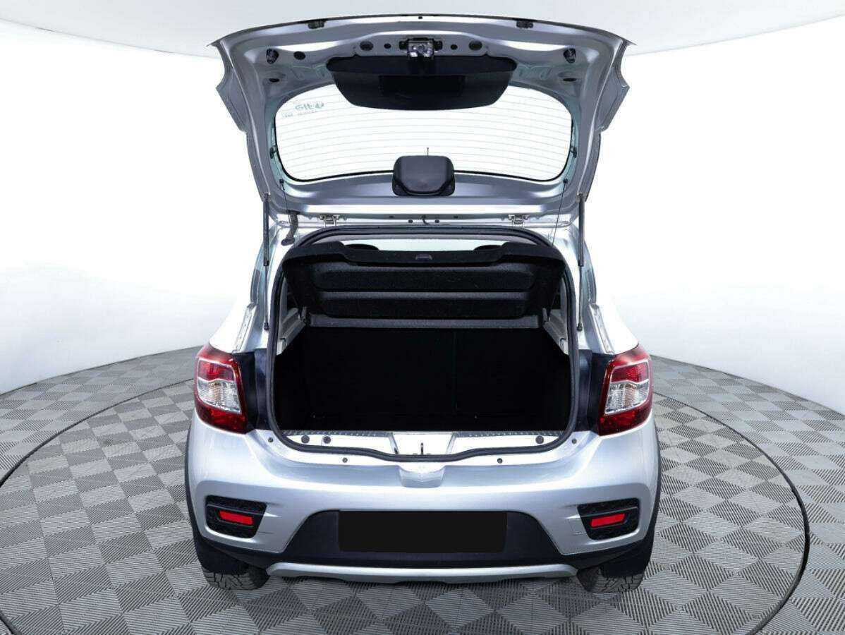 Купить Renault Sandero Stepway, 2018, 104 890 км, фото №8