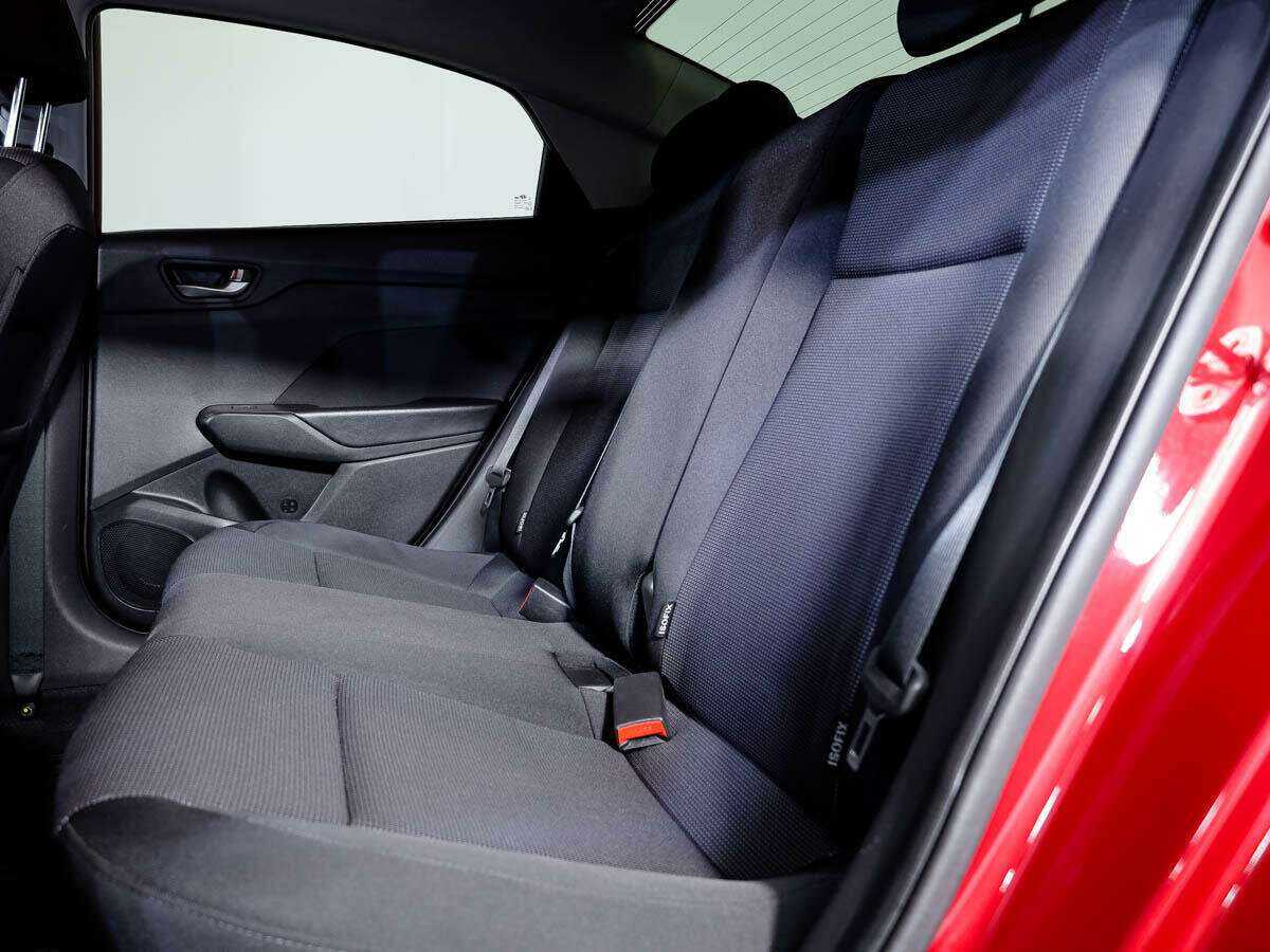 Купить Hyundai Solaris, 2017, 64 675 км, фото №12