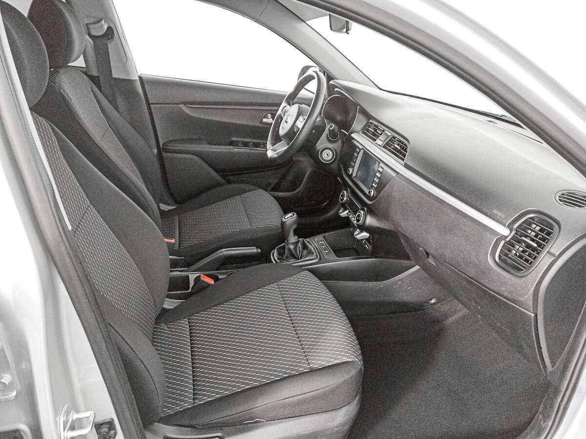 Купить Kia Rio, 2018, 84 893 км, фото №9
