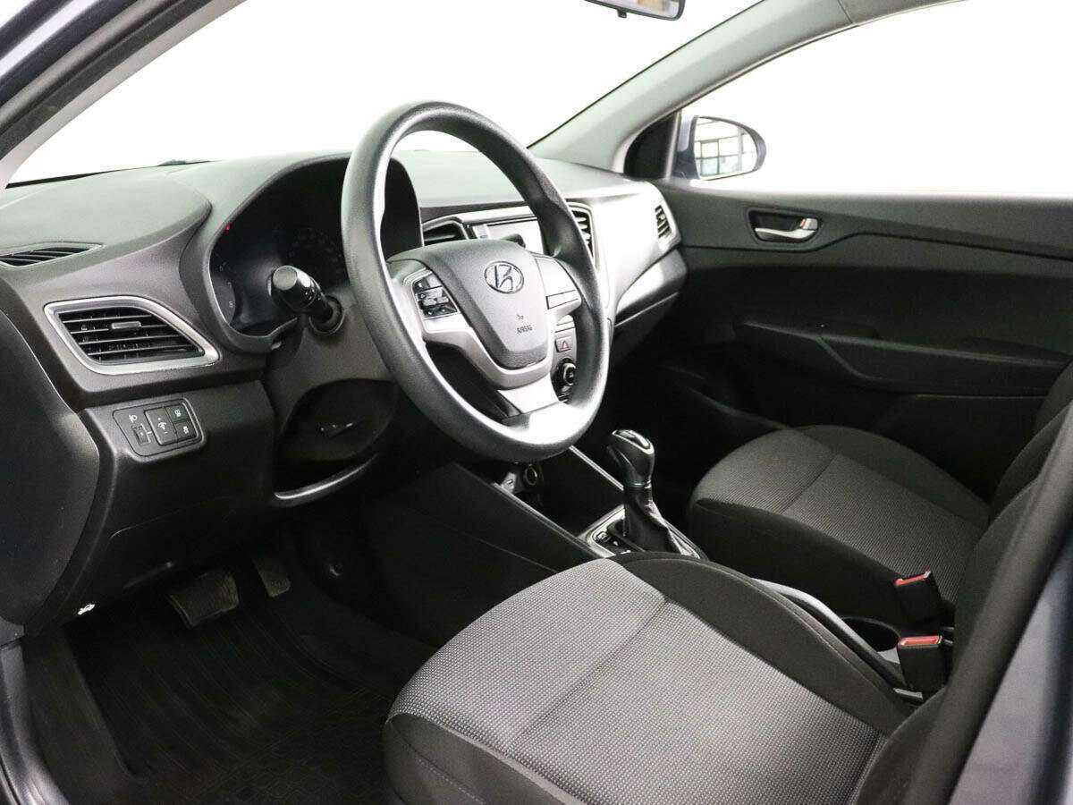 Купить Hyundai Solaris, 2017, 75 300 км, фото №8
