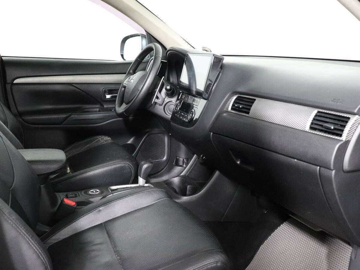 Купить Mitsubishi Outlander, 2012, 208 877 км, фото №6