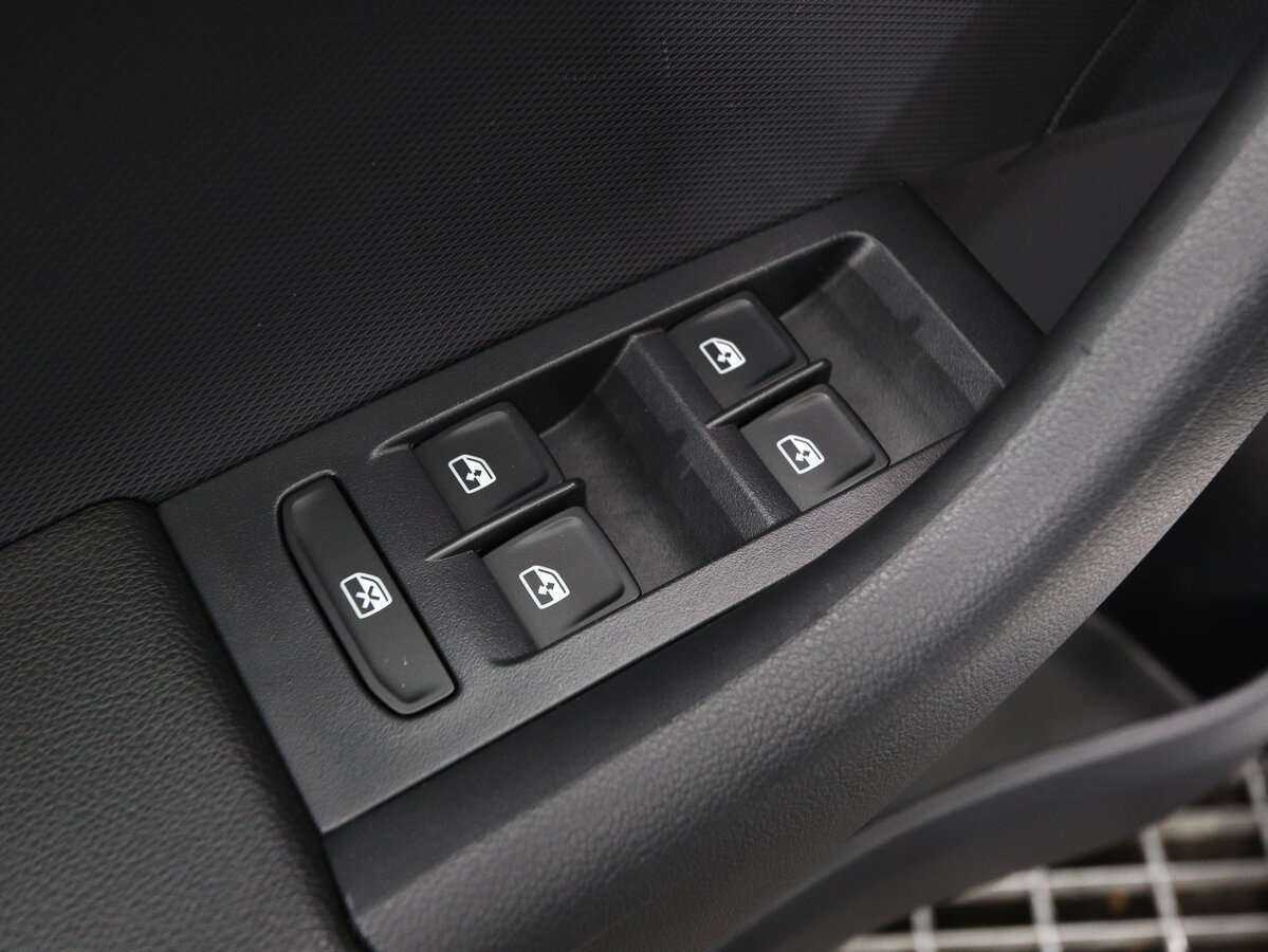 Купить Skoda Rapid, 2018, 73 000 км, фото №14