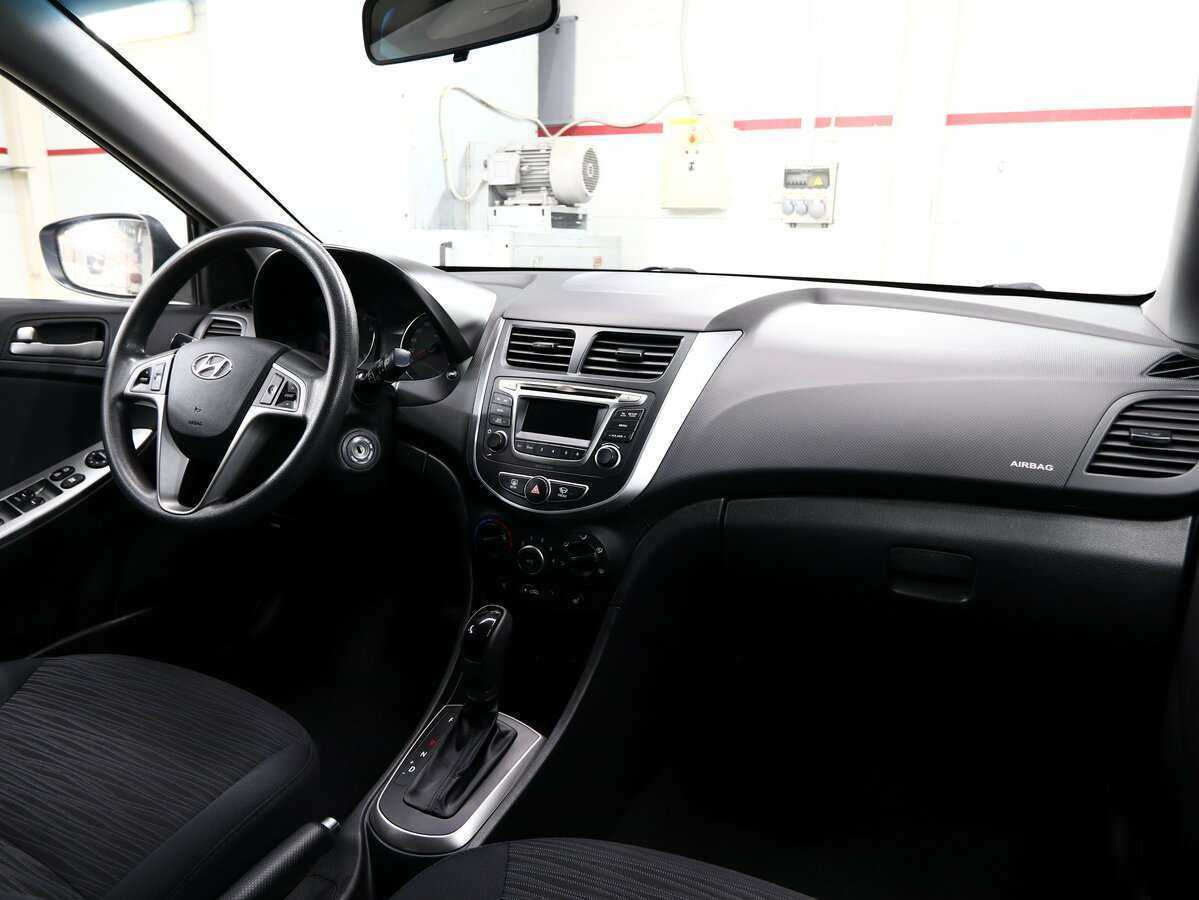 Купить Hyundai Solaris, 2015, 136 000 км, фото №8