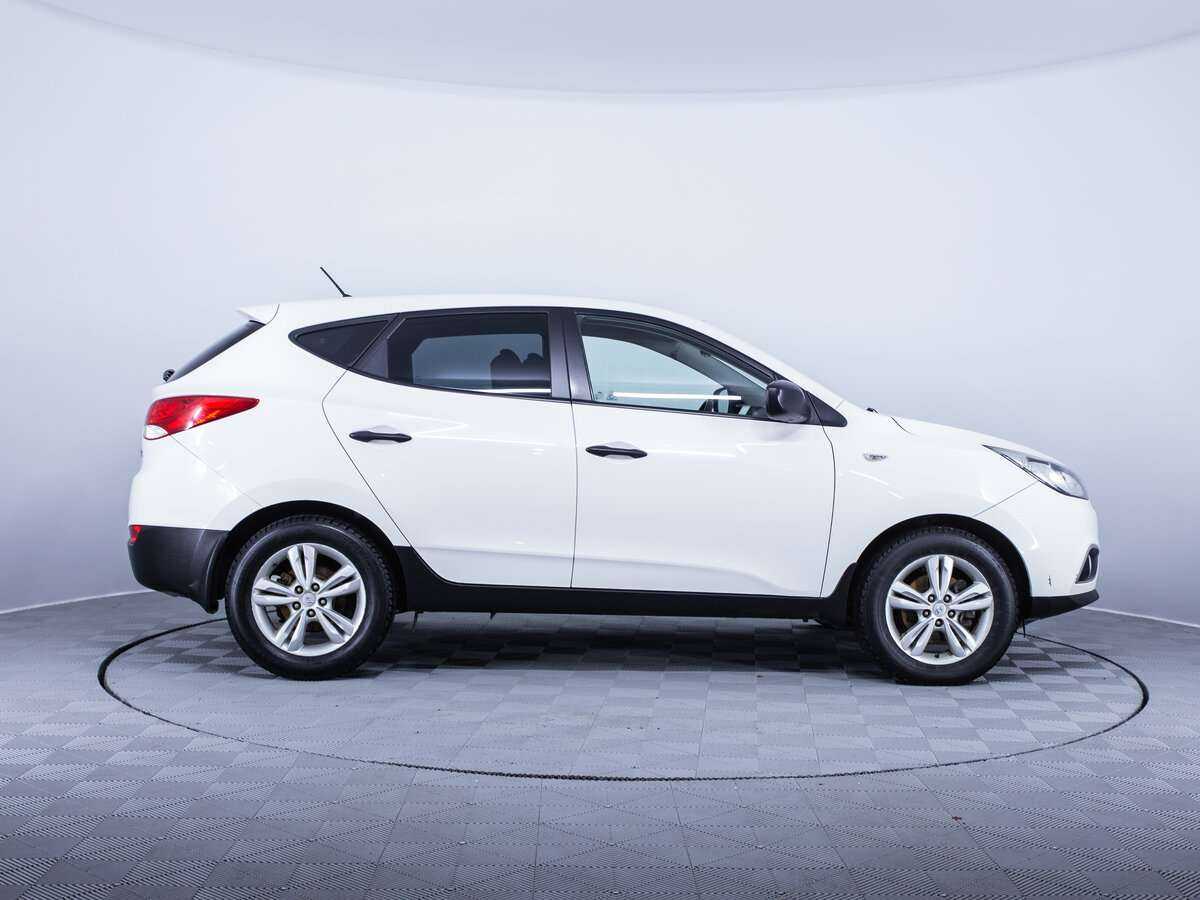 Купить Hyundai ix35, 2012, 190 047 км, фото №4