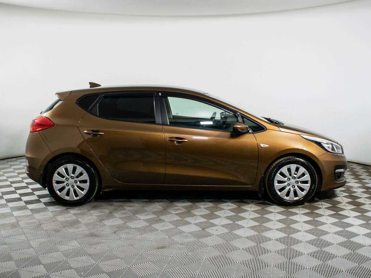 Купить Kia Ceed, 2017, 60 112 км, фото №4