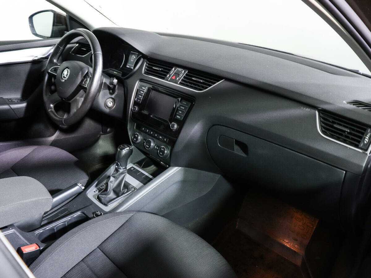 Купить Skoda Octavia, 2014, 124 000 км, фото №9