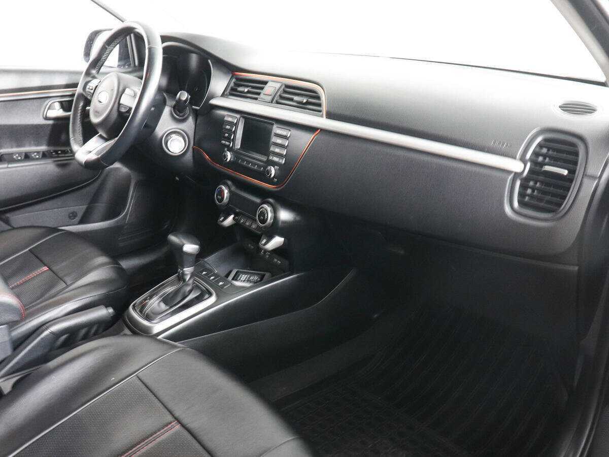 Купить Kia Rio X-Line, 2018, 65 622 км, фото №10