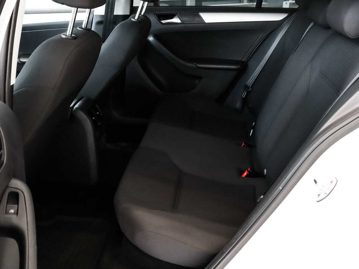 Купить Volkswagen Jetta, 2017, 87 032 км, фото №10
