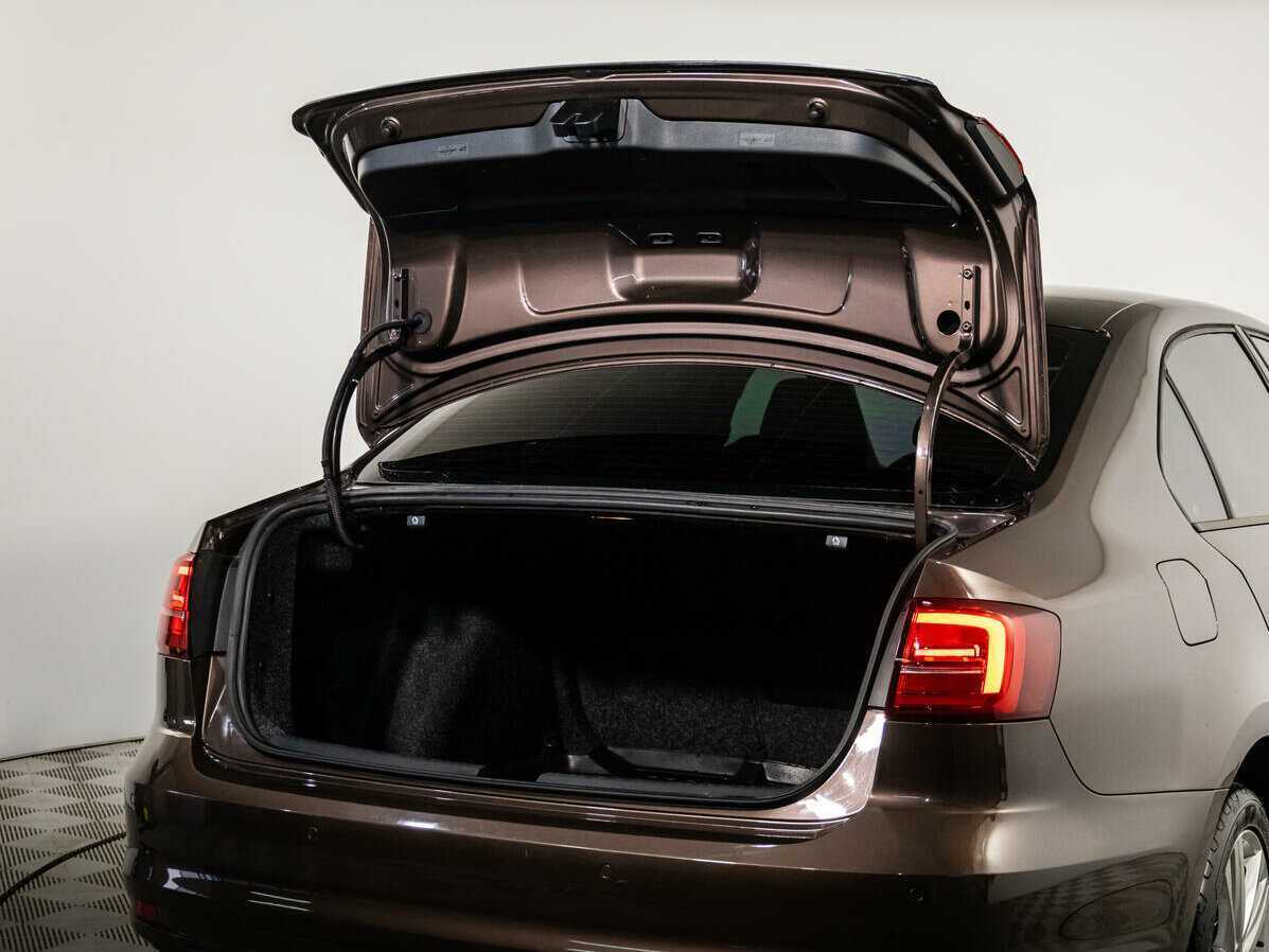 Купить Volkswagen Jetta, 2016, 119 856 км, фото №17