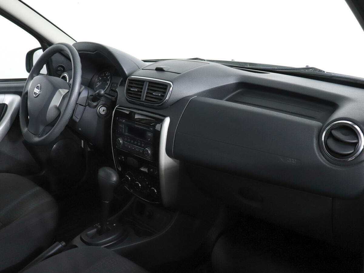 Купить Nissan Terrano, 2014, 218 371 км, фото №10
