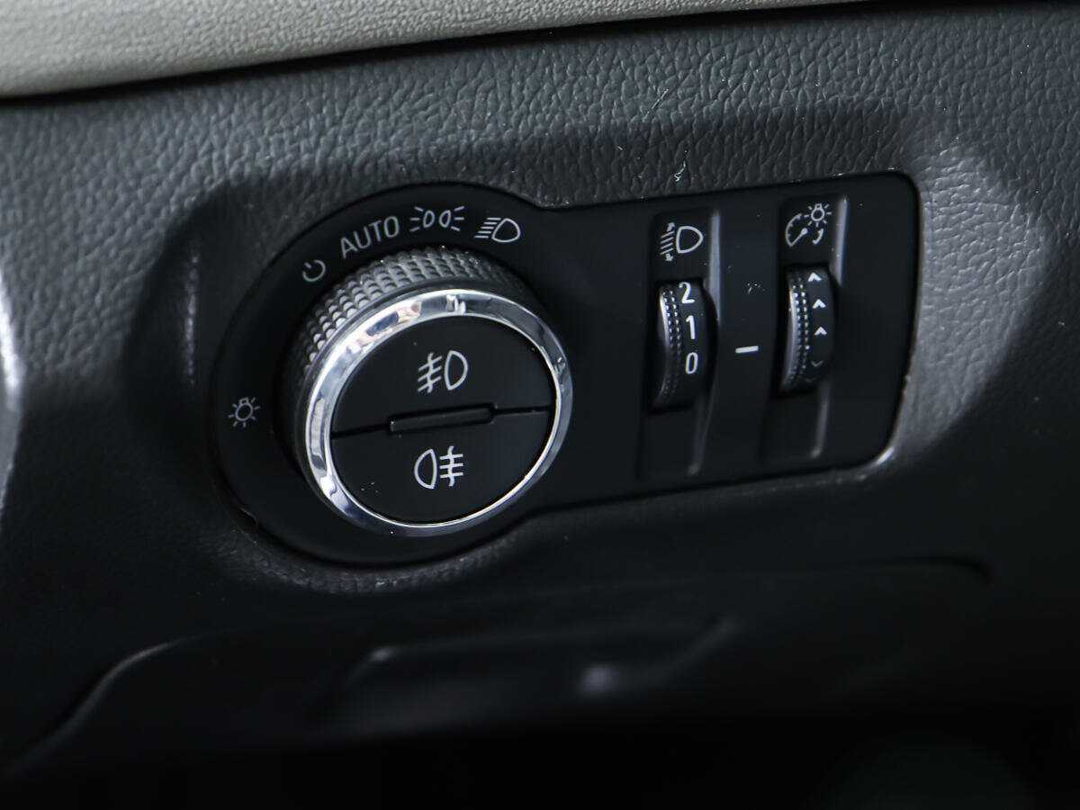 Купить Chevrolet Cruze, 2013, 243 424 км, фото №12