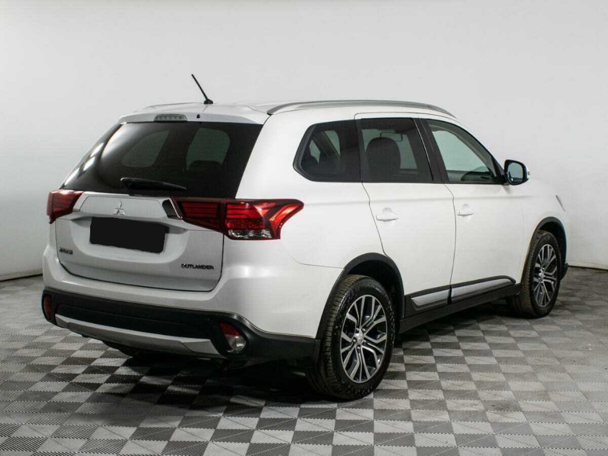 Купить Mitsubishi Outlander, 2016, 240 000 км, фото №4