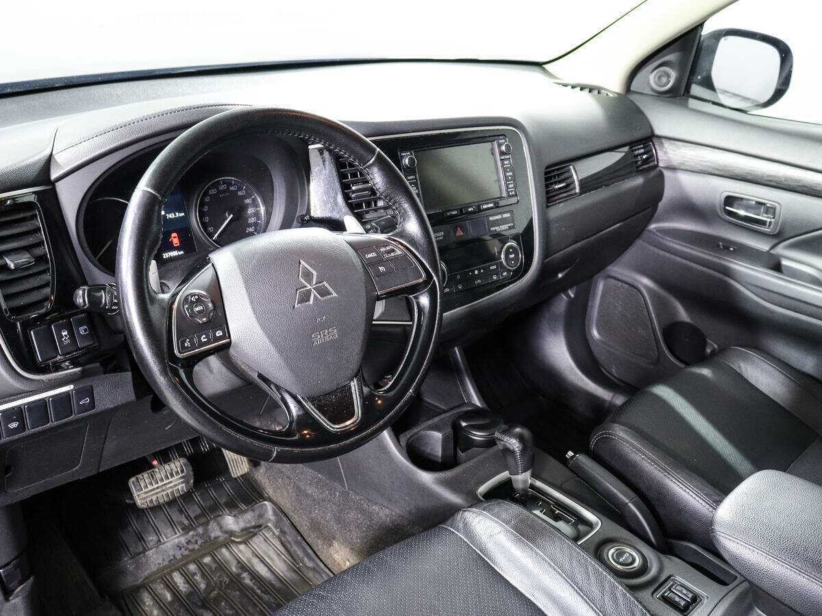 Купить Mitsubishi Outlander, 2015, 237 000 км, фото №12