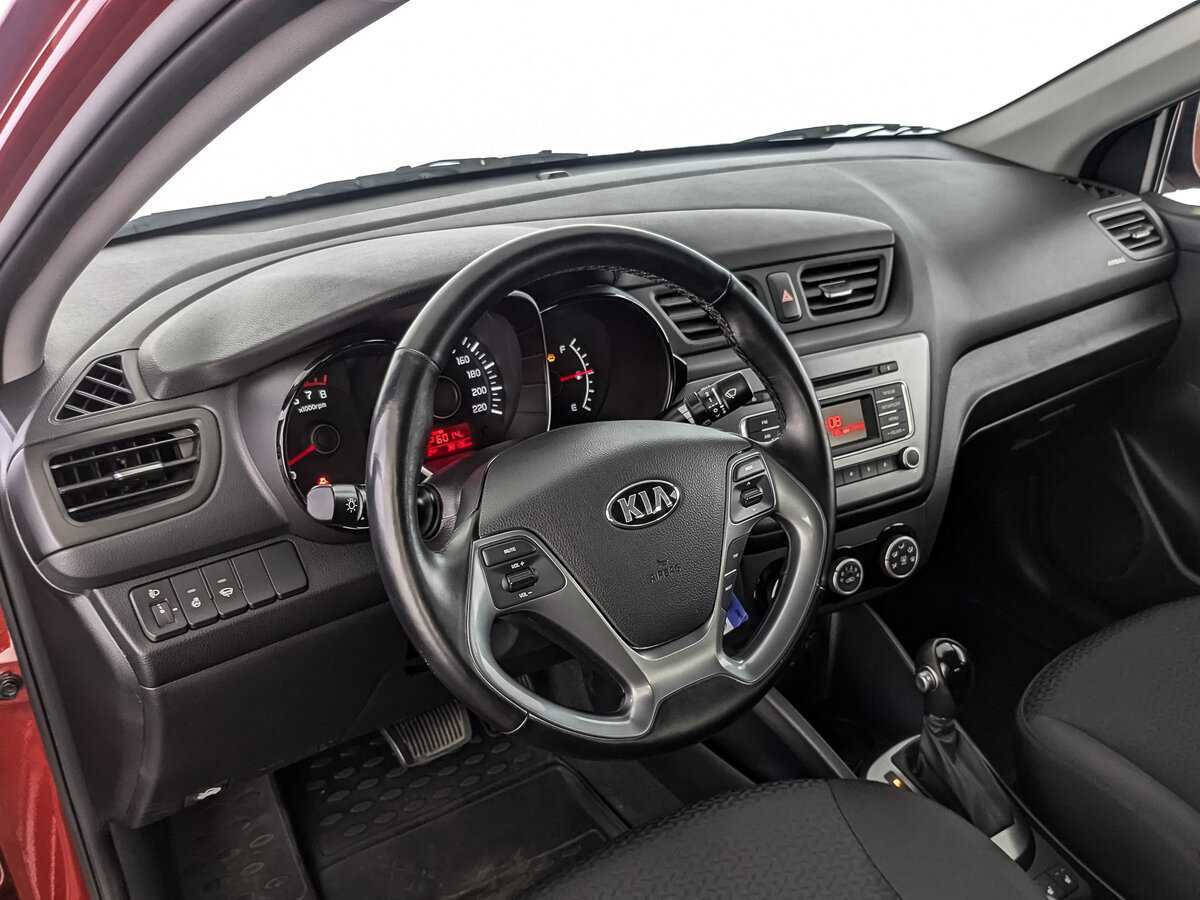 Купить Kia Rio, 2016, 38 134 км, фото №11