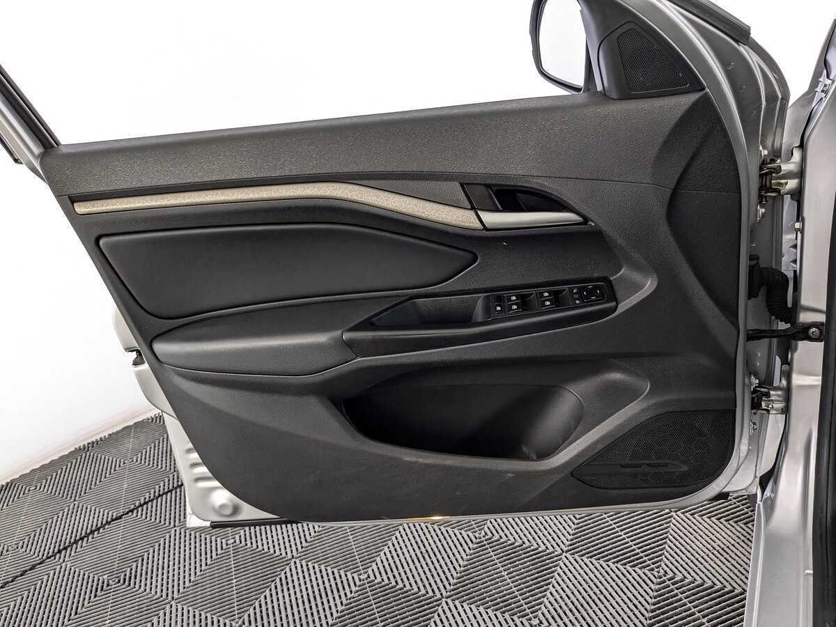 Купить Lada (ВАЗ) Vesta SW, 2020, 97 003 км, фото №15