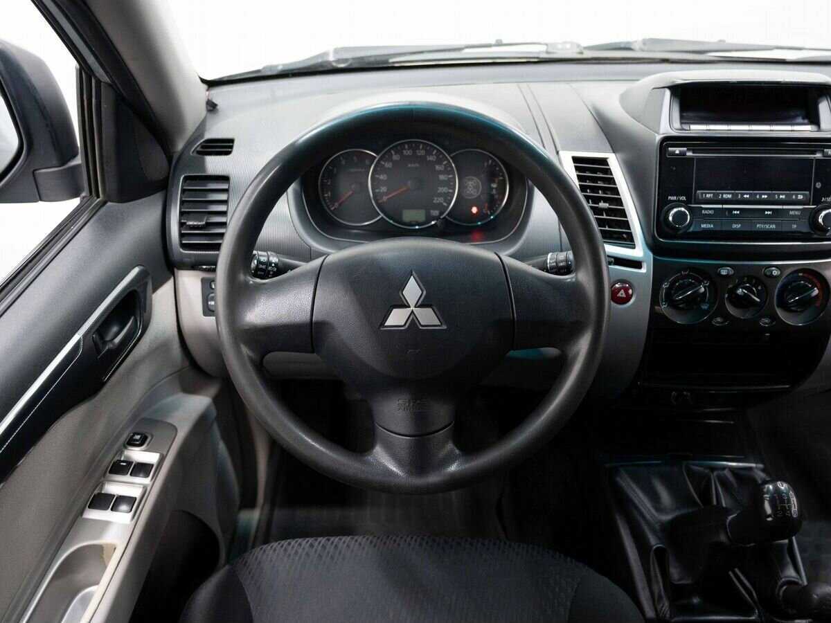 Купить Mitsubishi Pajero Sport, 2014, 412 500 км, фото №14