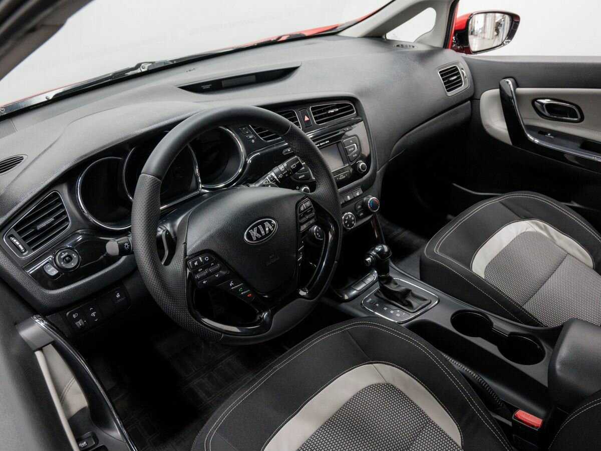 Купить Kia Ceed, 2014, 196 212 км, фото №14