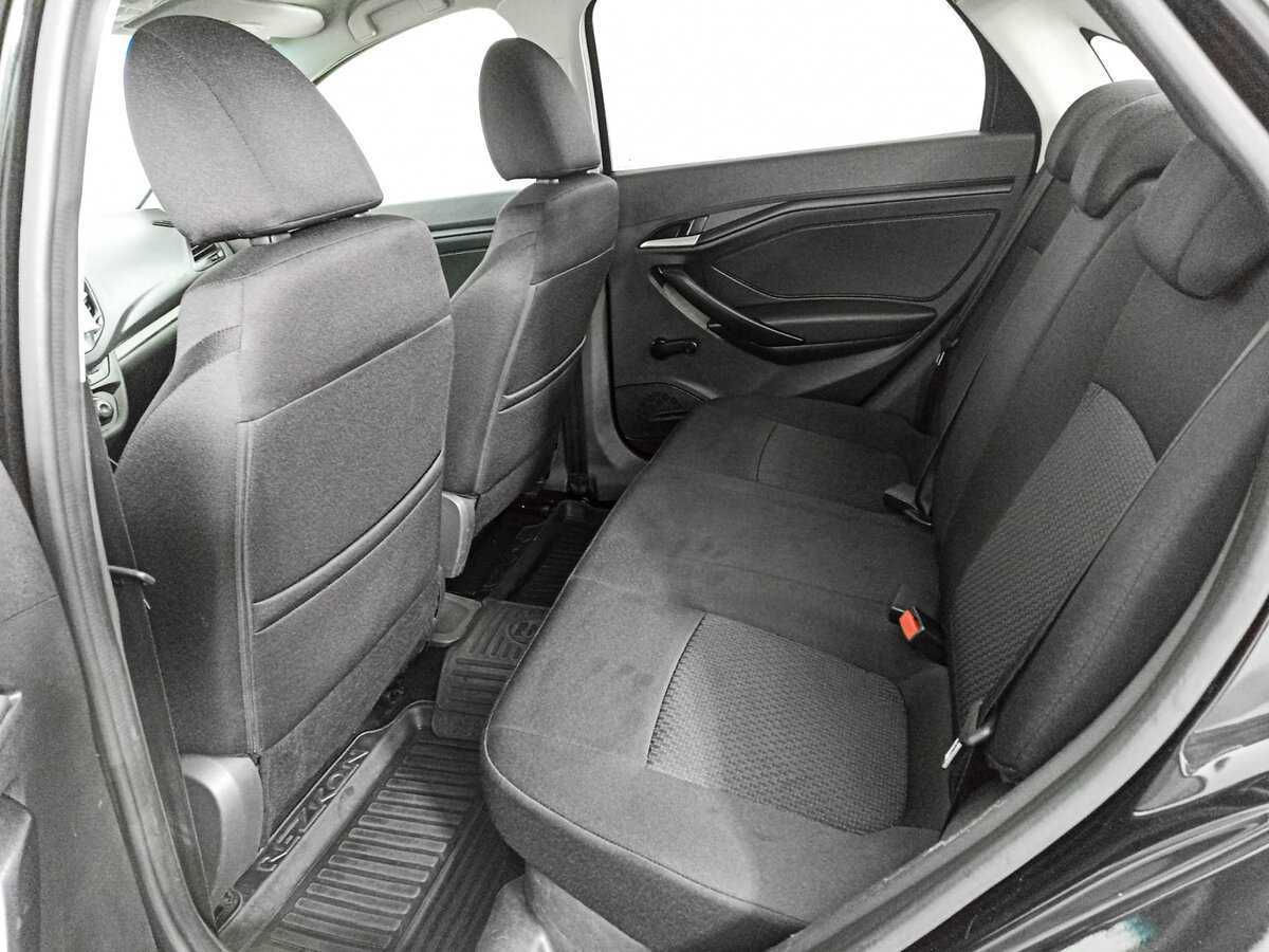 Купить Lada (ВАЗ) Vesta, 2017, 95 731 км, фото №10