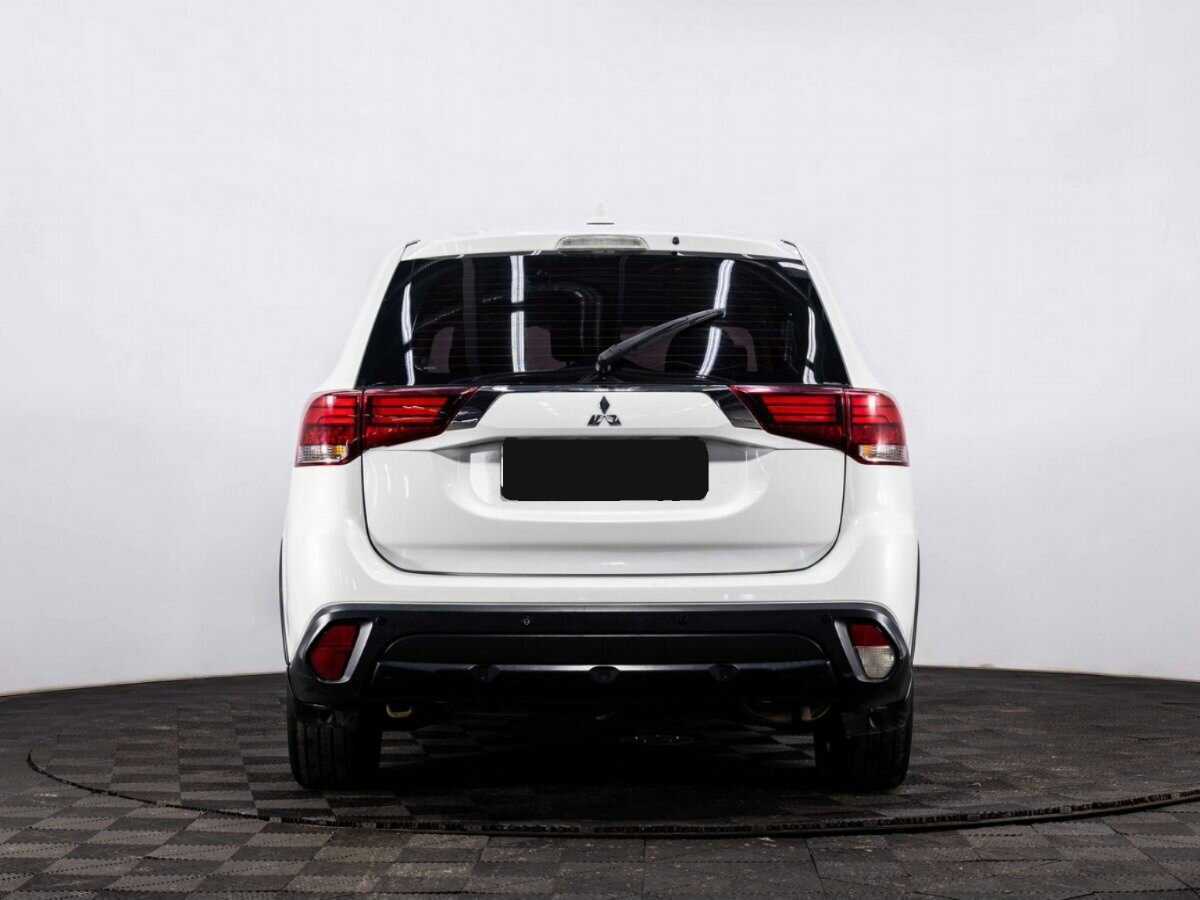 Купить Mitsubishi Outlander, 2018, 165 115 км, фото №5