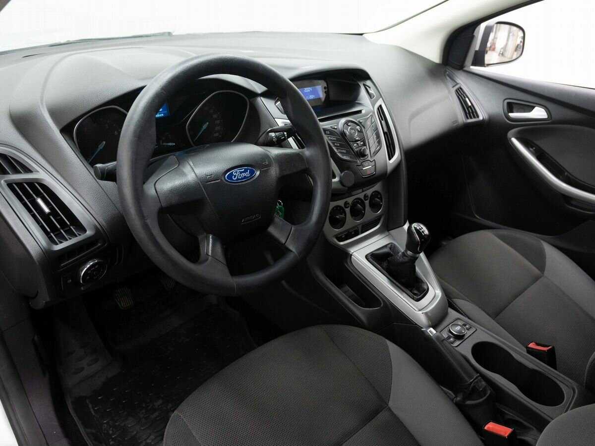 Купить Ford Focus, 2012, 218 321 км, фото №9