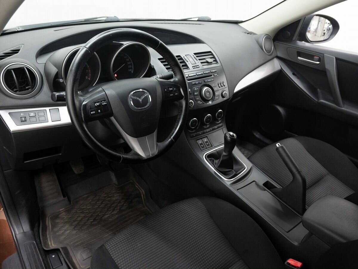 Купить Mazda 3, 2012, 251 700 км, фото №8