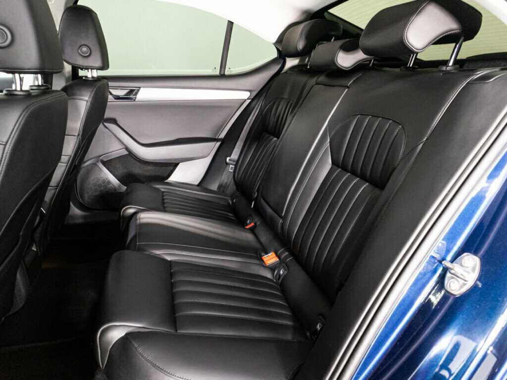 Купить Skoda Superb, 2018, 112 657 км, фото №10