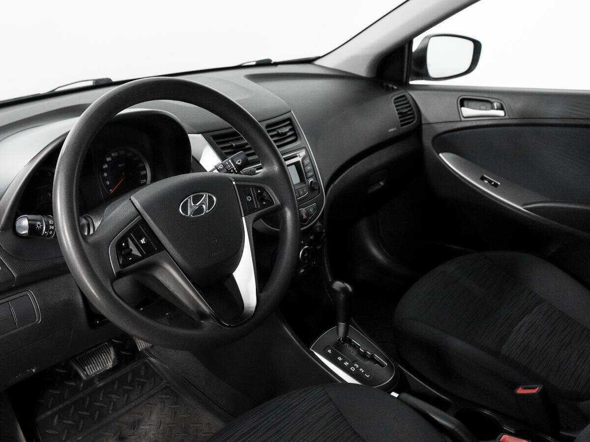 Купить Hyundai Solaris, 2016, 202 090 км, фото №9