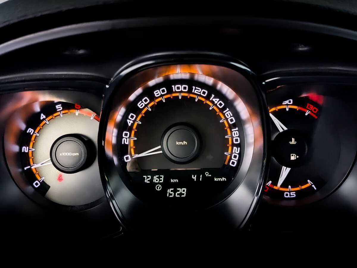 Купить Lada (ВАЗ) Vesta, 2019, 72 161 км, фото №13