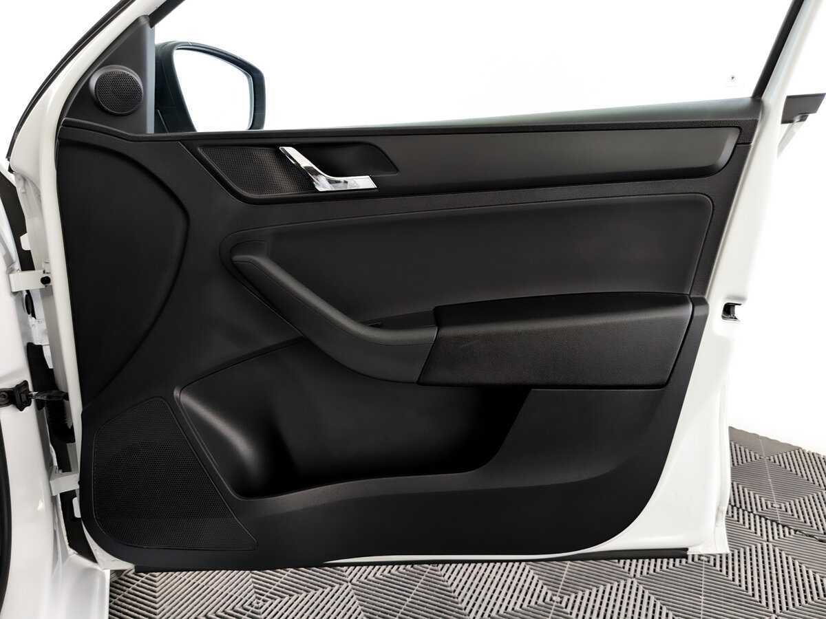 Купить Skoda Rapid, 2017, 149 922 км, фото №24