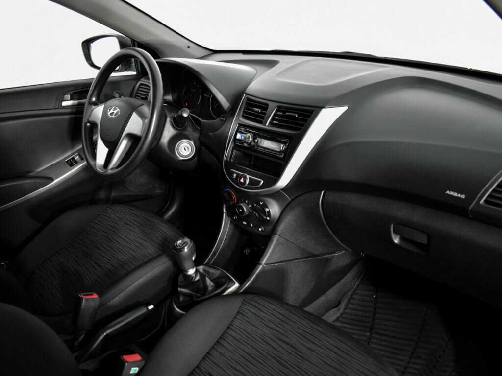 Купить Hyundai Solaris, 2014, 149 346 км, фото №11