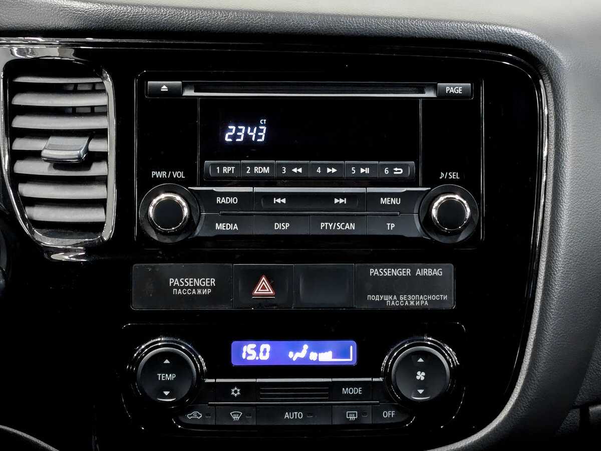 Купить Mitsubishi Outlander, 2017, 168 002 км, фото №15