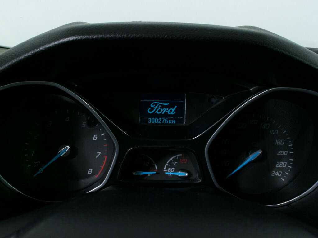 Купить Ford Focus, 2013, 300 800 км, фото №11