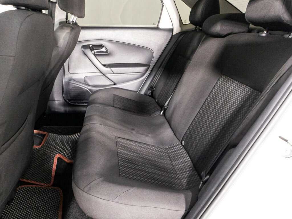 Купить Volkswagen Polo, 2016, 168 171 км, фото №10