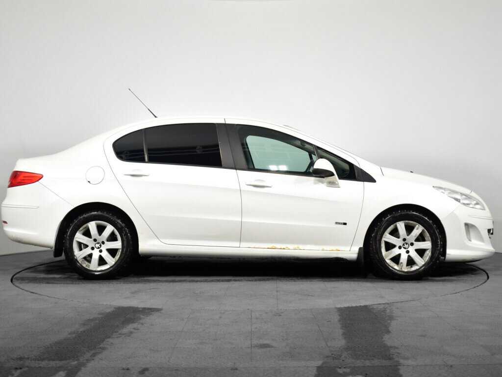 Купить Peugeot 408, 2016, 208 197 км, фото №4