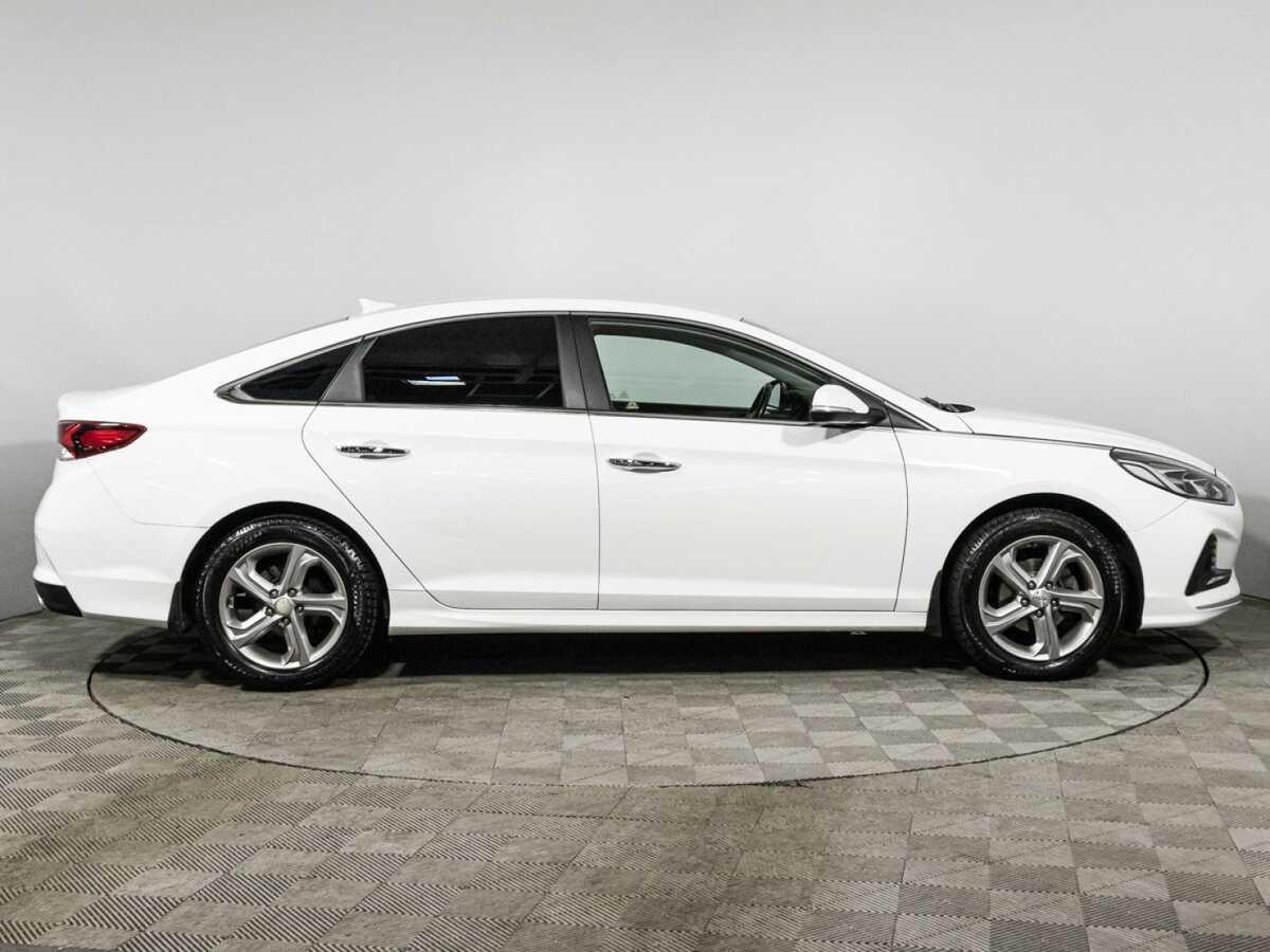 Купить Hyundai Sonata, 2018, 94 000 км, фото №4