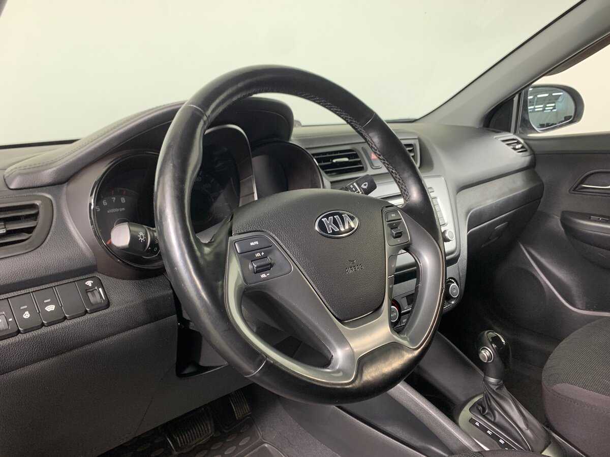 Купить Kia Rio, 2016, 53 000 км, фото №9
