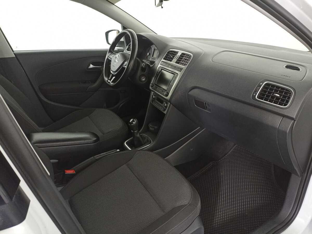 Купить Volkswagen Polo, 2017, 154 053 км, фото №11